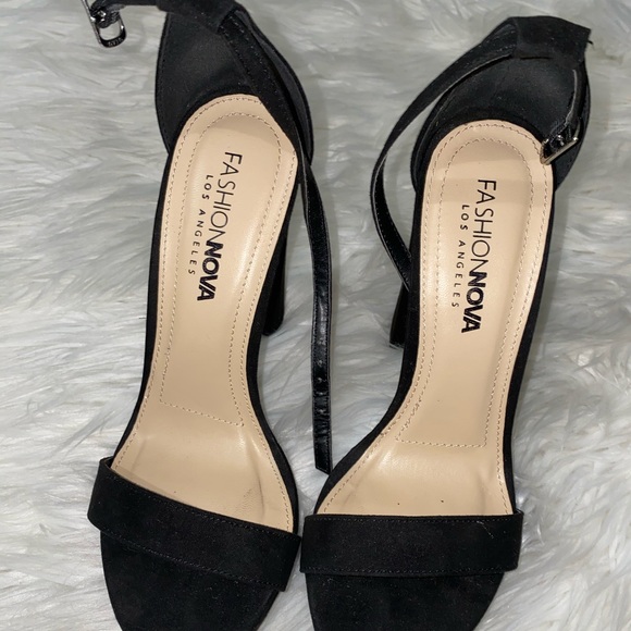 Fashion Nova Heels - Picture 5 of 6
